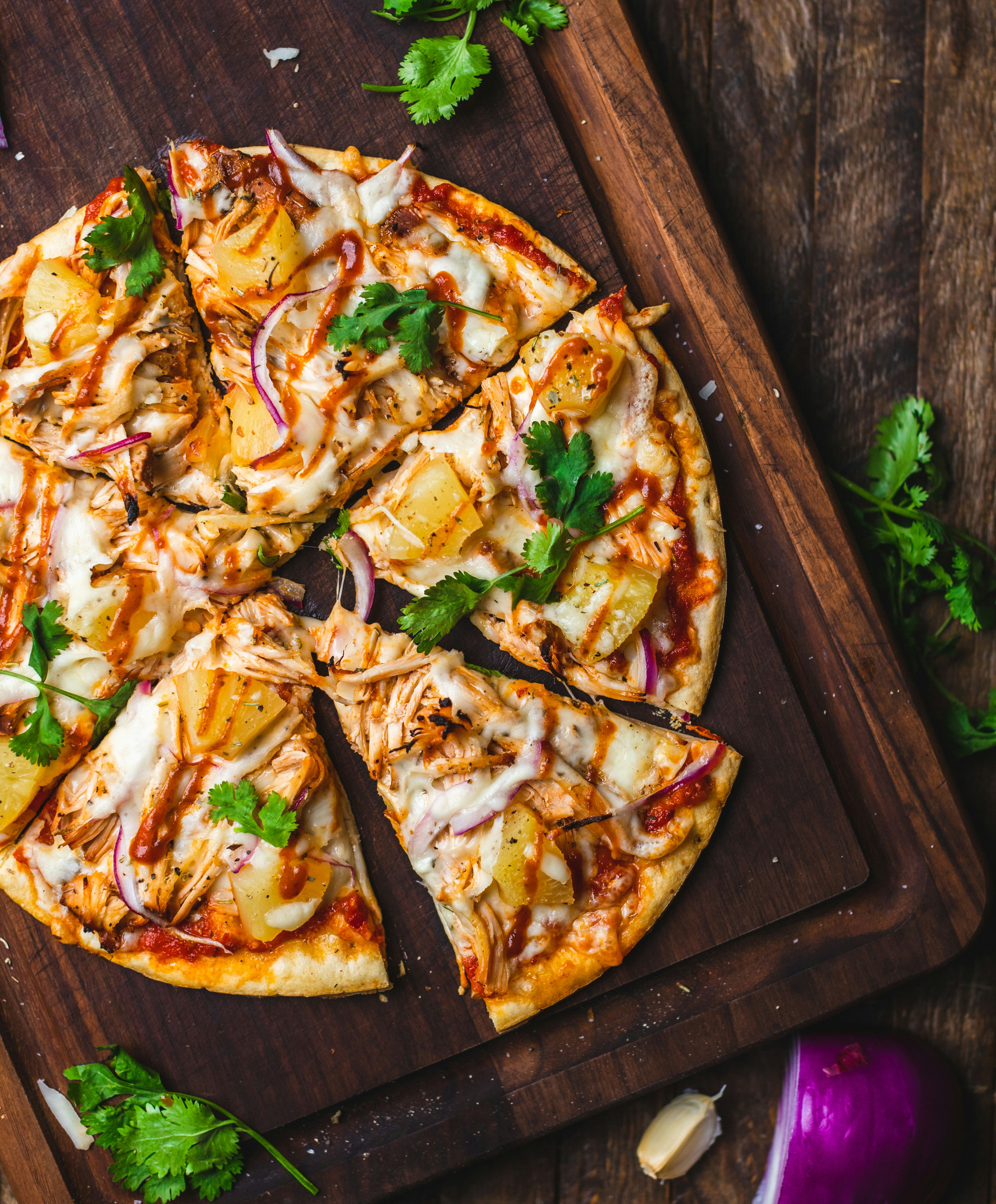 Ananas Poulet Pizza